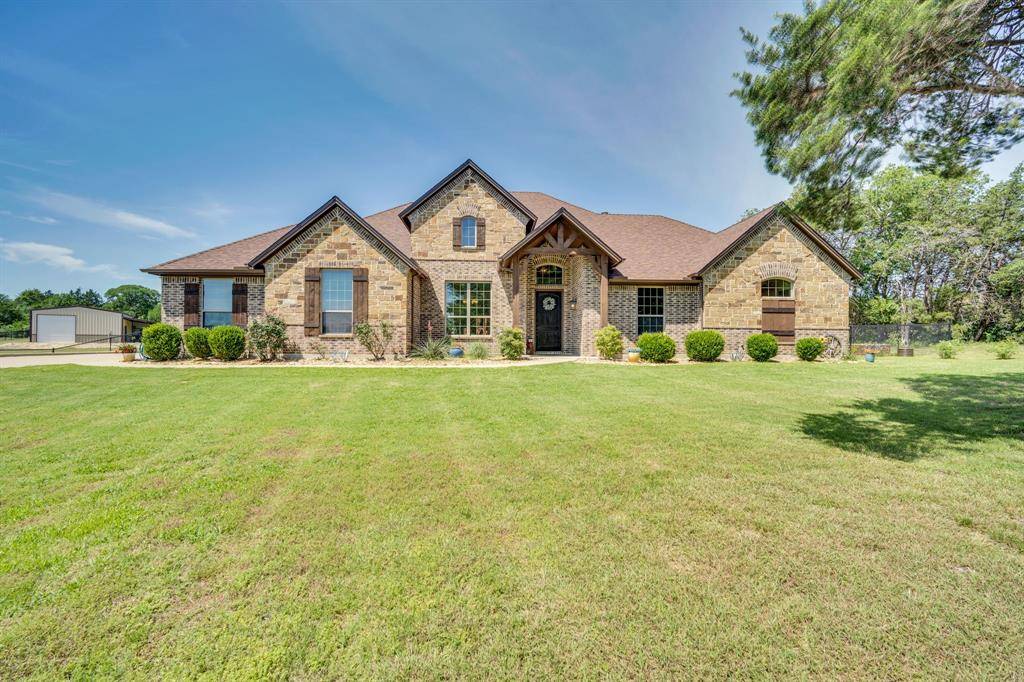 140 Taylor Ridge Drive, Waxahachie, TX 75167