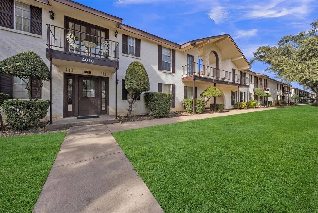 4016 Ridglea Country Club Drive, Fort Worth, TX 76126