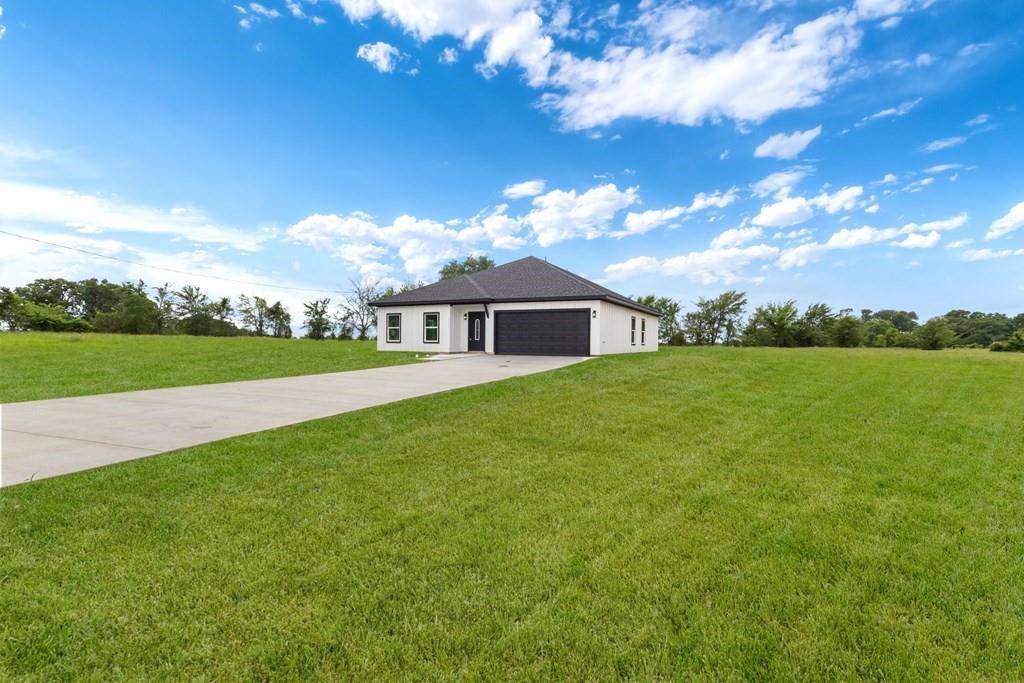 1705 South Tool Drive, Tool, TX 75143