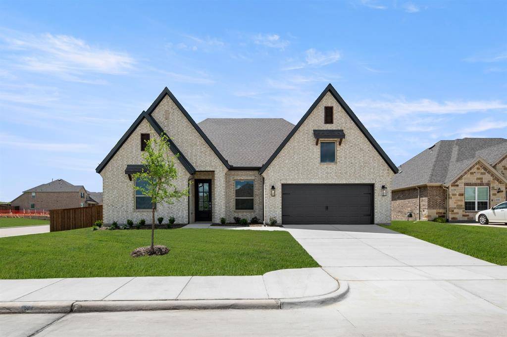 4304 Knight Street, Midlothian, TX 76065
