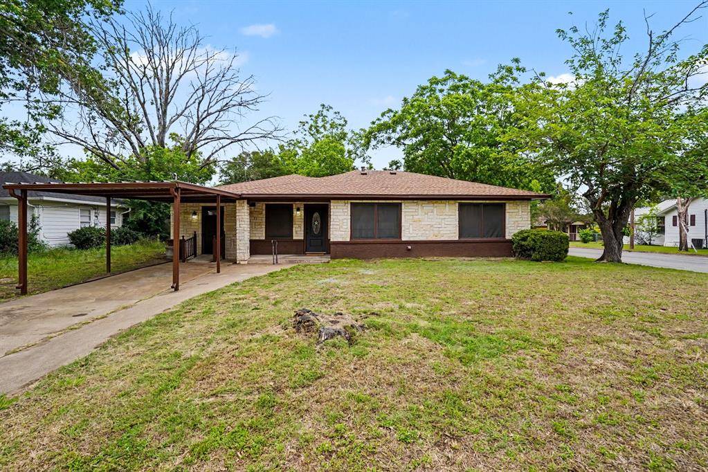 801 N 37th Street, Corsicana, TX 75110