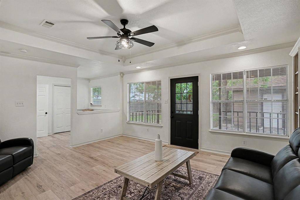 801 N 37th Street, Corsicana, TX 75110