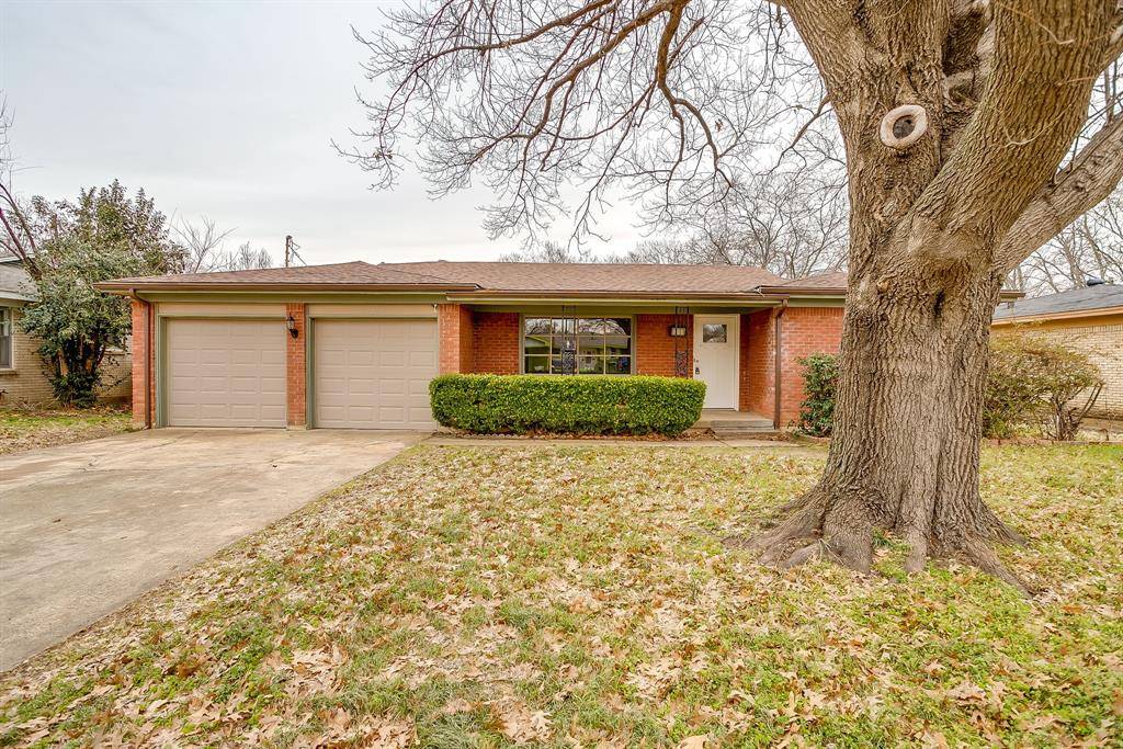 3528 Garwood Drive, North Richland Hills, TX 76117