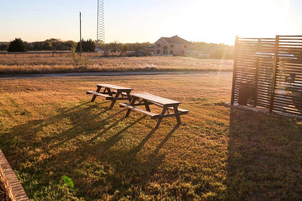 997 Ovilla Road, Waxahachie, TX 75167