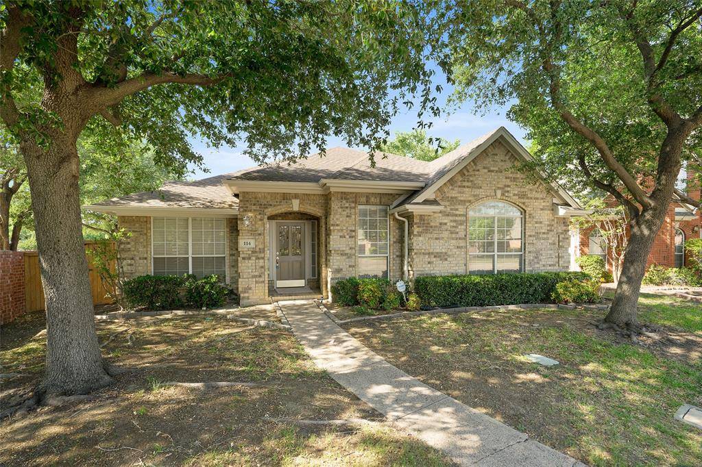 114 Midcrest Drive, Irving, TX 75063