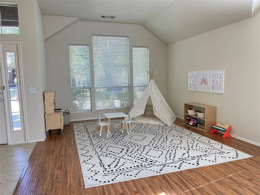 2616 Travis Drive, Mckinney, TX 75072