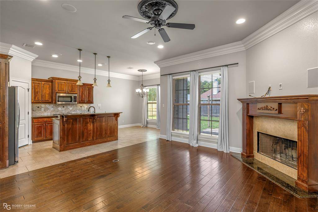 1110 Laurel Creek Drive, Shreveport, LA 71106