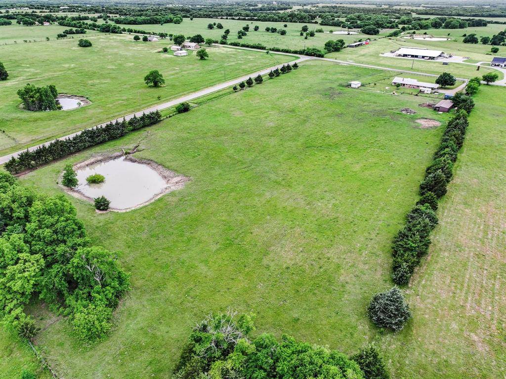 1217 County Road 4705, Leonard, TX 75452
