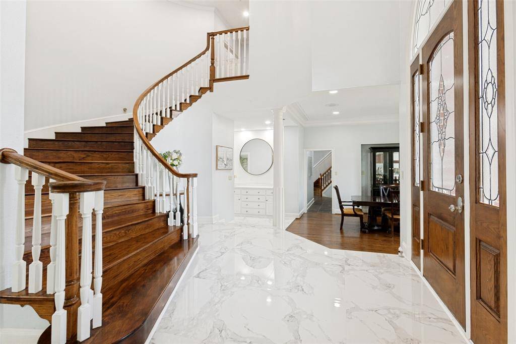 32 Victoria Drive, Rowlett, TX 75088