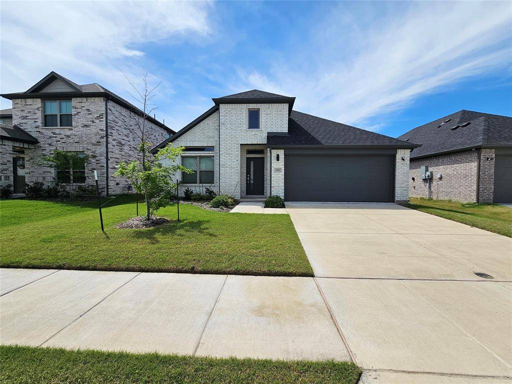 358 Rockstream Drive, Lavon, TX 75166