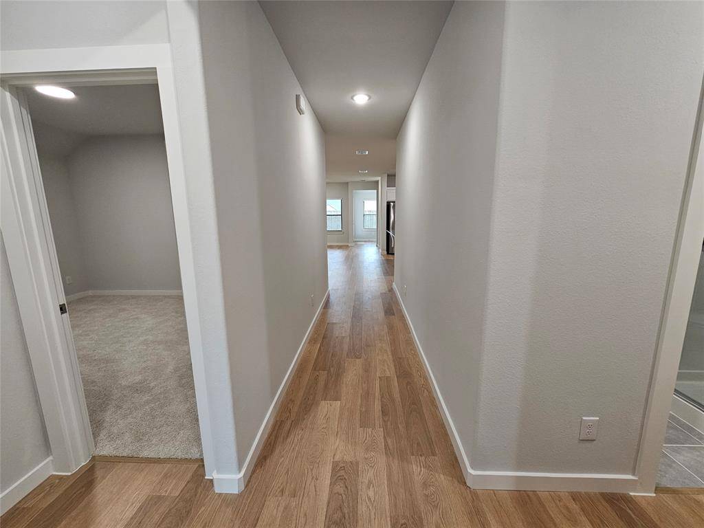 358 Rockstream Drive, Lavon, TX 75166