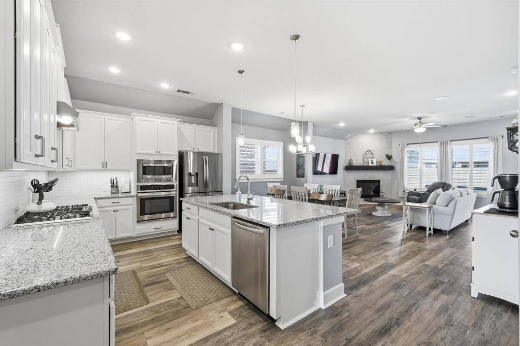 1701 Shetland Road, Aubrey, TX 76227