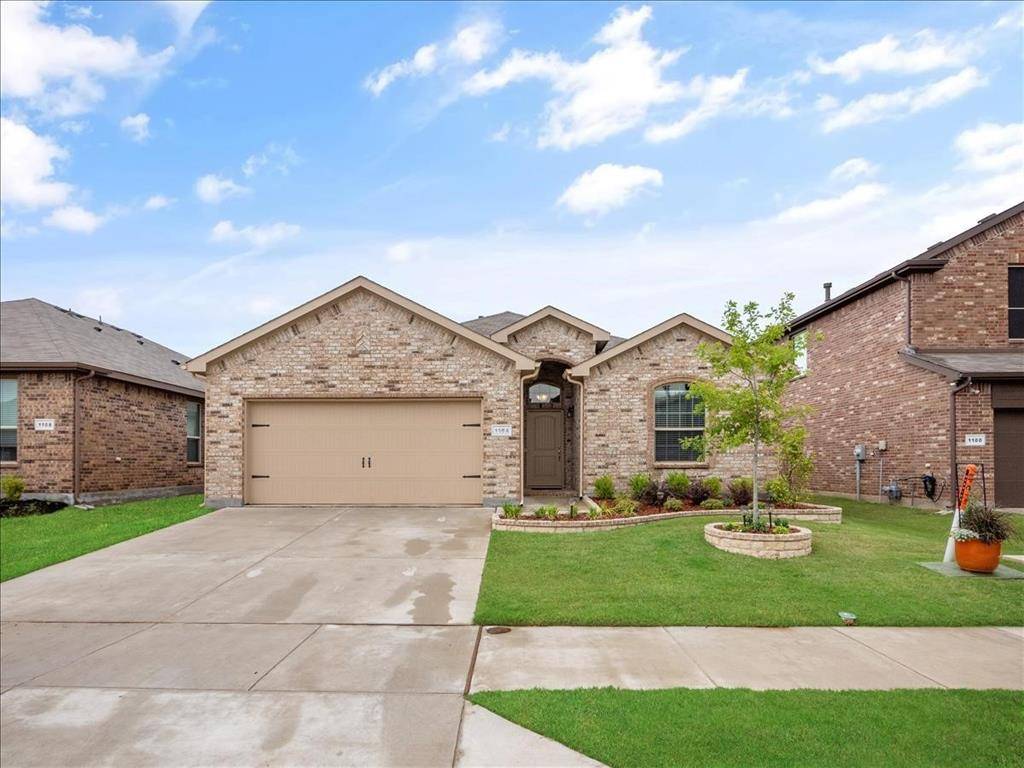 1104 Genola Drive, Fort Worth, TX 76177