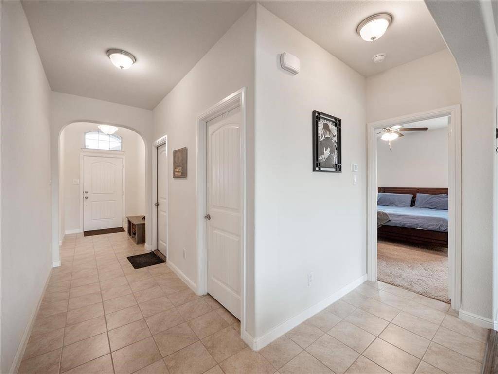 1104 Genola Drive, Fort Worth, TX 76177
