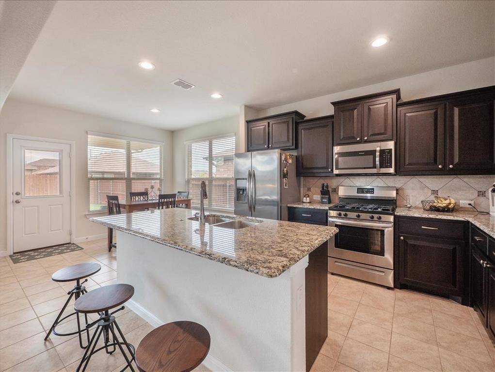 1104 Genola Drive, Fort Worth, TX 76177
