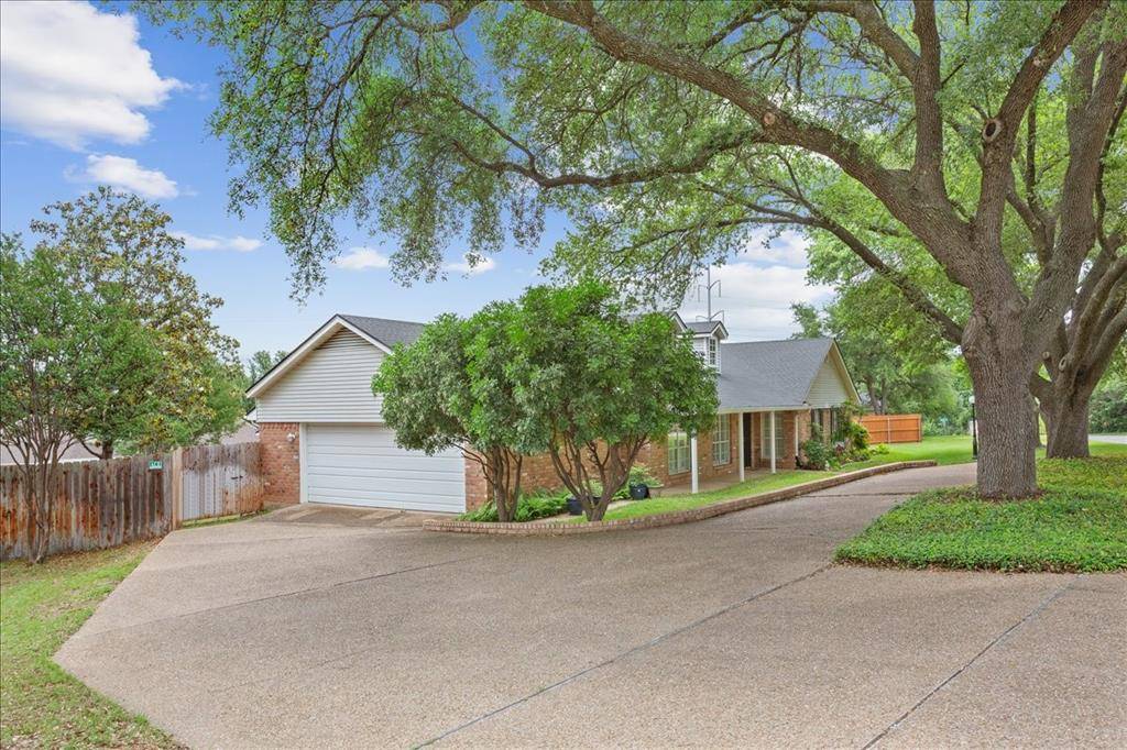 3501 Greenleaf Drive, Waco, TX 76710