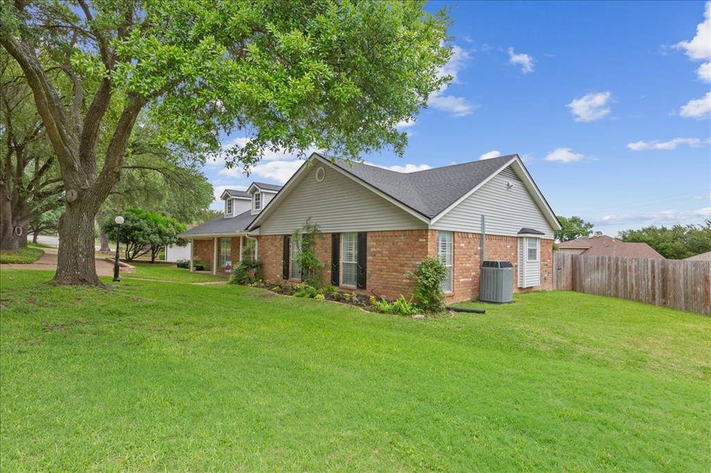3501 Greenleaf Drive, Waco, TX 76710