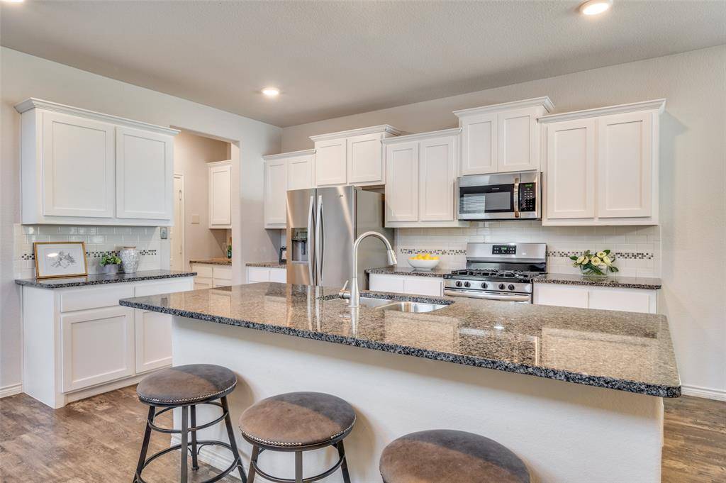 2281 Miramar Drive, Little Elm, TX 75068