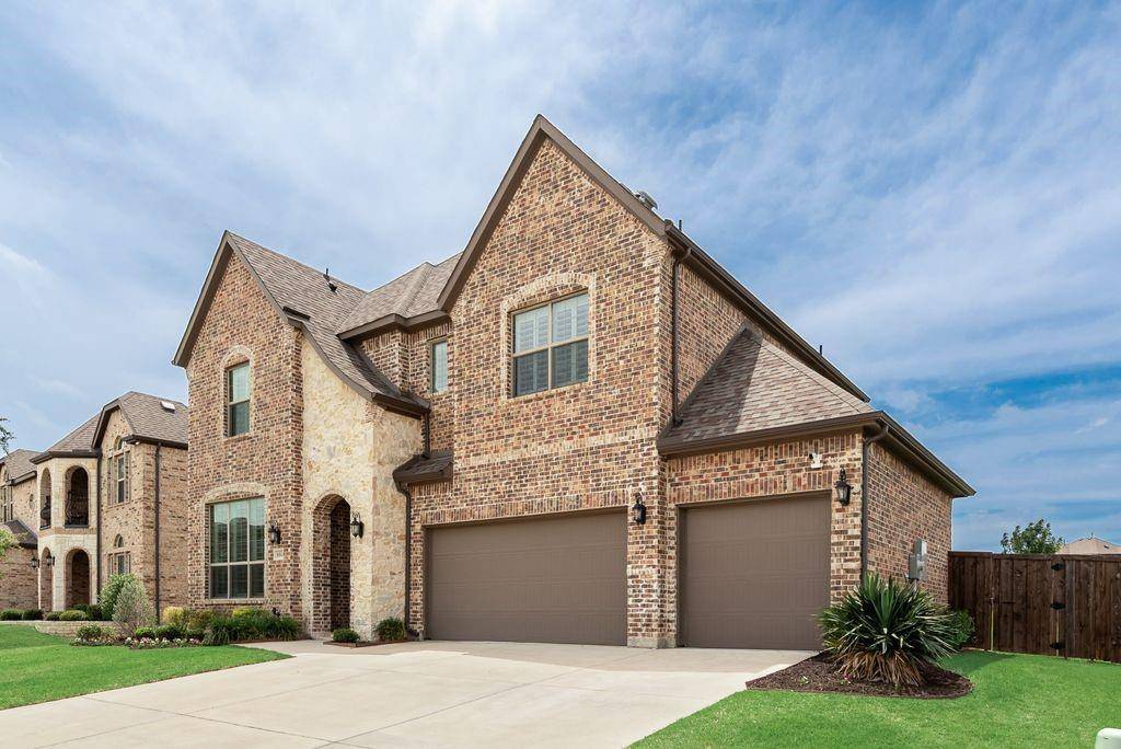 884 Gold Finch Lane, Forney, TX 75126