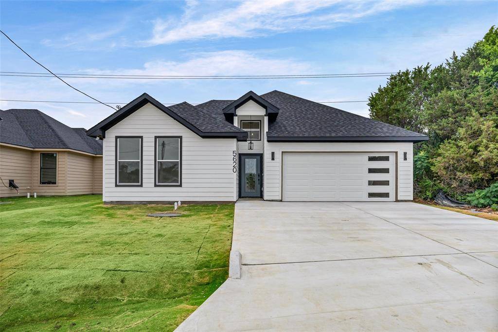5620 Van Horn Drive, Granbury, TX 76048