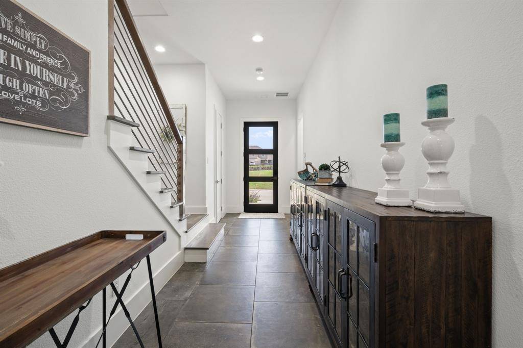 905 Eldorado Street, Weatherford, TX 76086