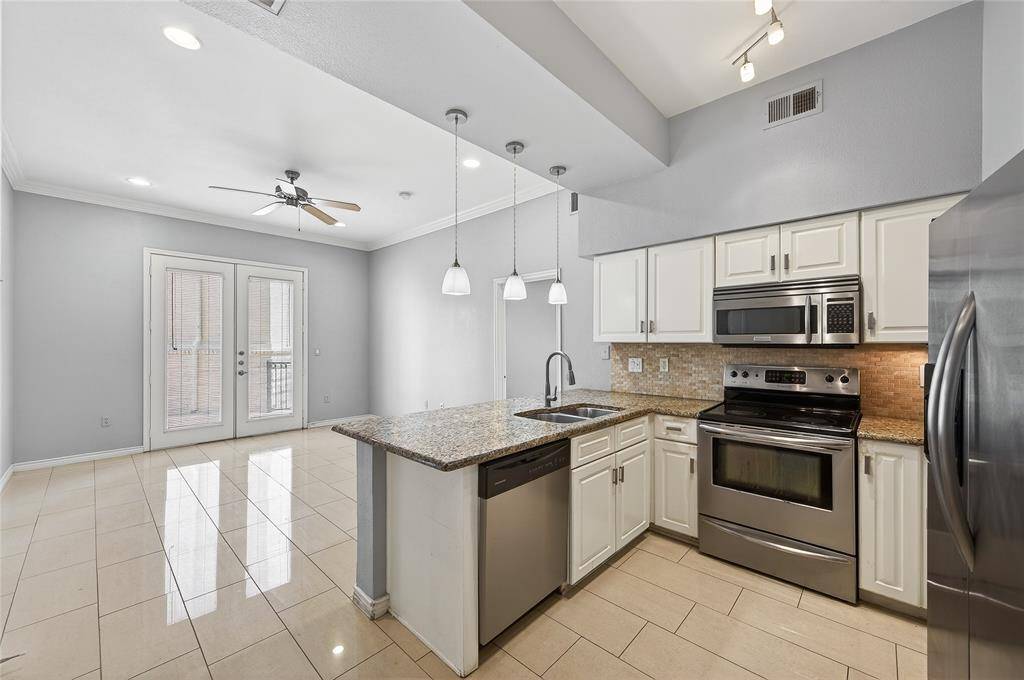 3102 Kings Road #1110, Dallas, TX 75219