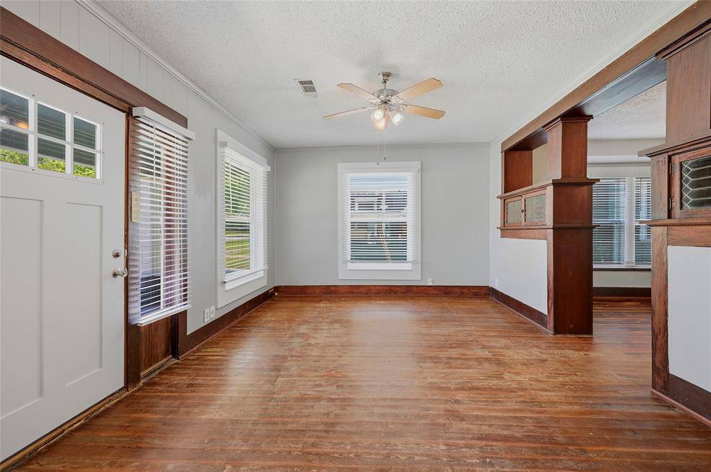 529 E Woodard Street, Denison, TX 75021