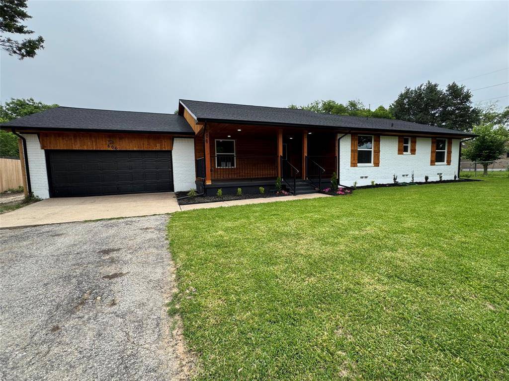 806 Jungle Drive, Duncanville, TX 75116