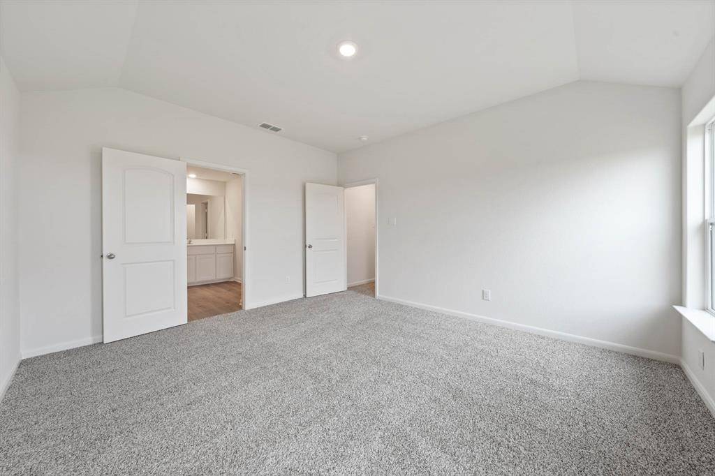 4910 Fillmore Drive, Greenville, TX 75401