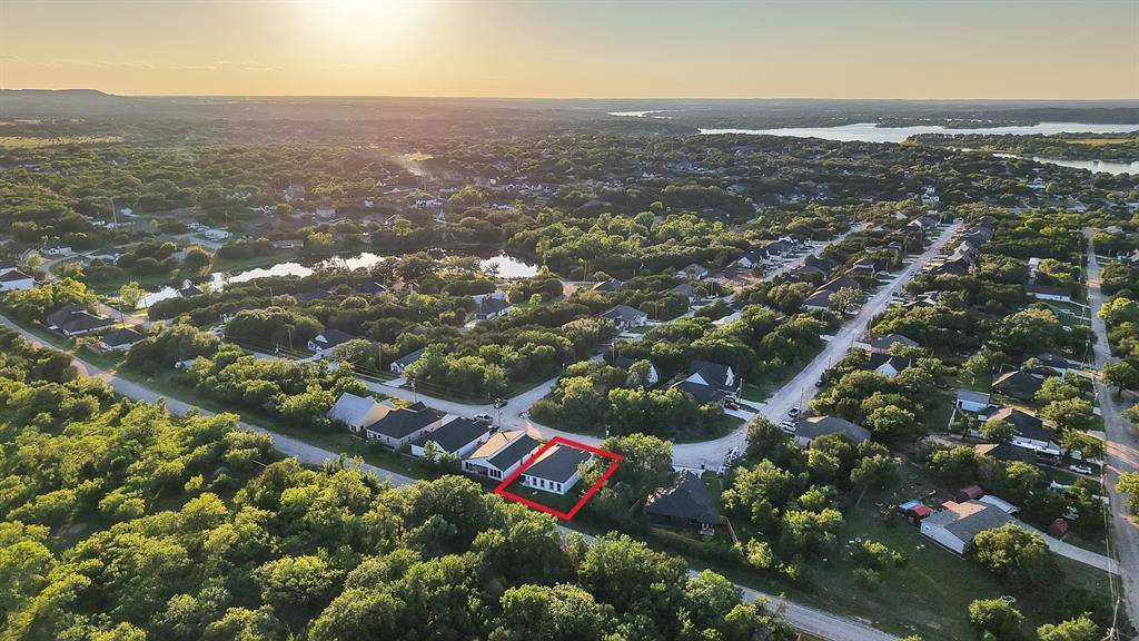5805 Barkridge Drive, Granbury, TX 76048