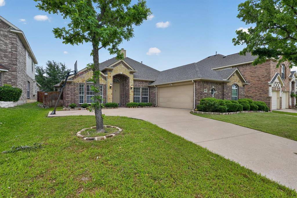 4502 Warbler Lane, Garland, TX 75043