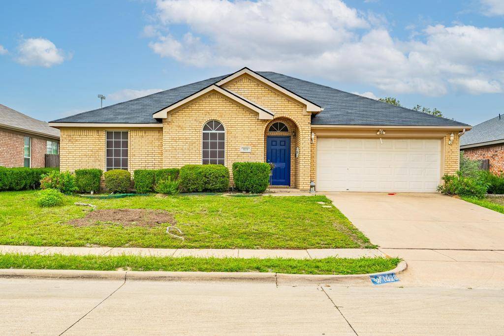 1028 Cedar Ridge Lane, Burleson, TX 76028