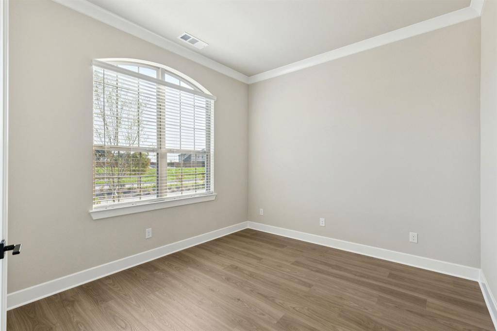 9332 Crimson Sweet Drive, Mesquite, TX 75126