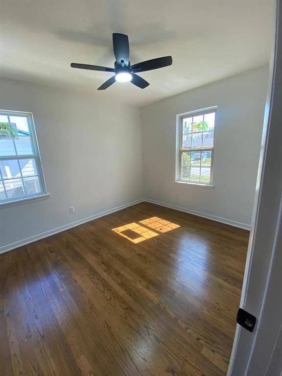 7911 Komalty Drive, Dallas, TX 75217