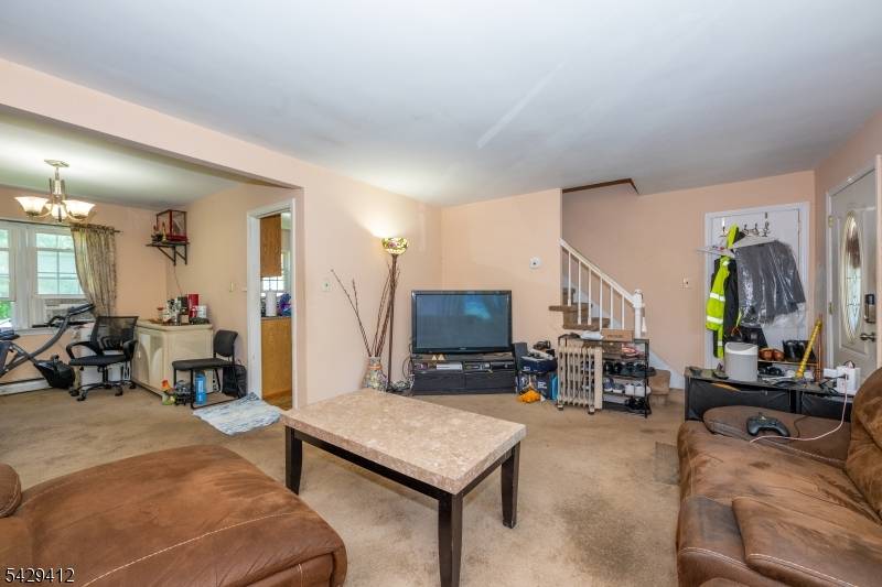 169 Central Ave, West Caldwell Twp., NJ 07006
