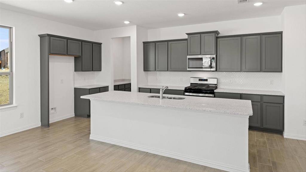 2747 E Teton Street, Corinth, TX 76210