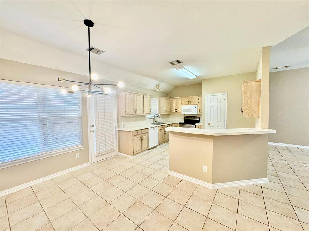 2151 Arbor Creek Drive, Carrollton, TX 75010