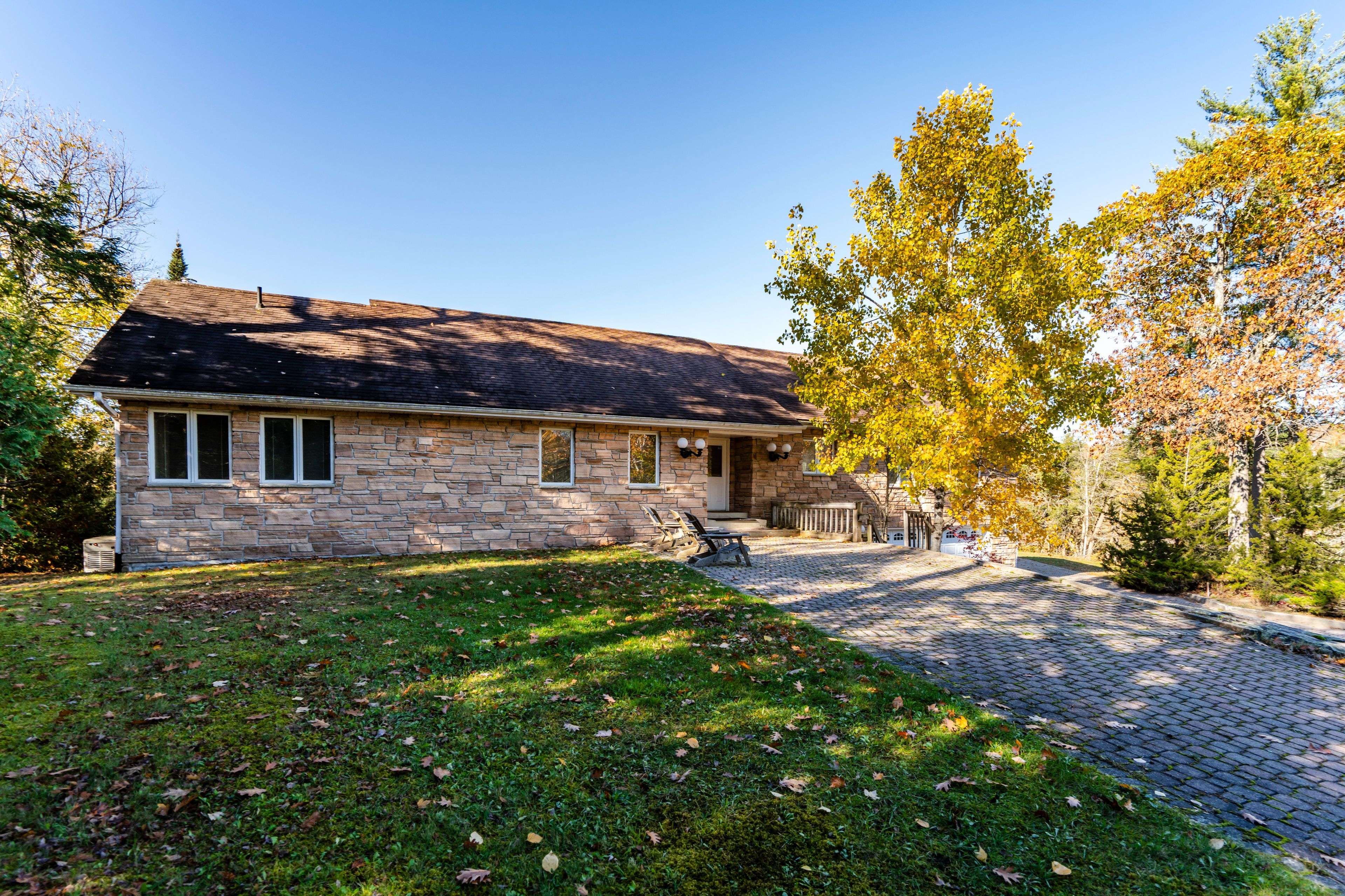 804 Kings Farm RD, Georgian Bay, ON L0K 1S0