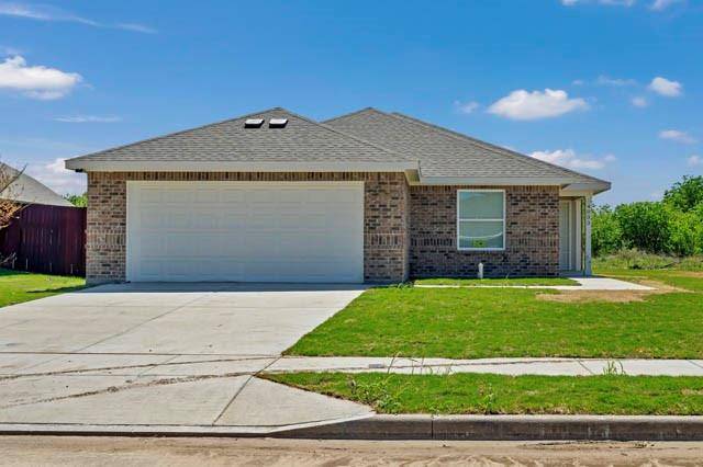 4033 Tarpon Springs Drive, Fort Worth, TX 76123