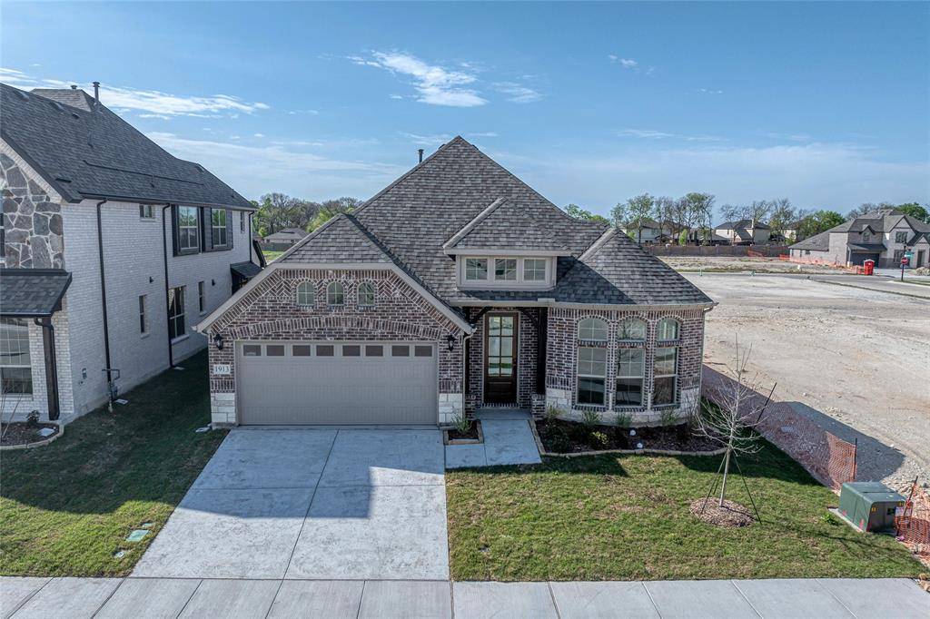 1913 Amber Gate Drive, Anna, TX 75409