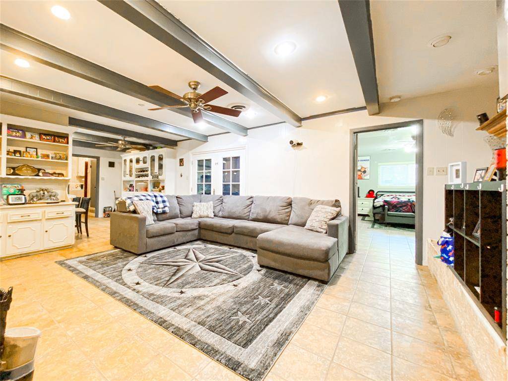 4301 Caprock Road, Abilene, TX 79606