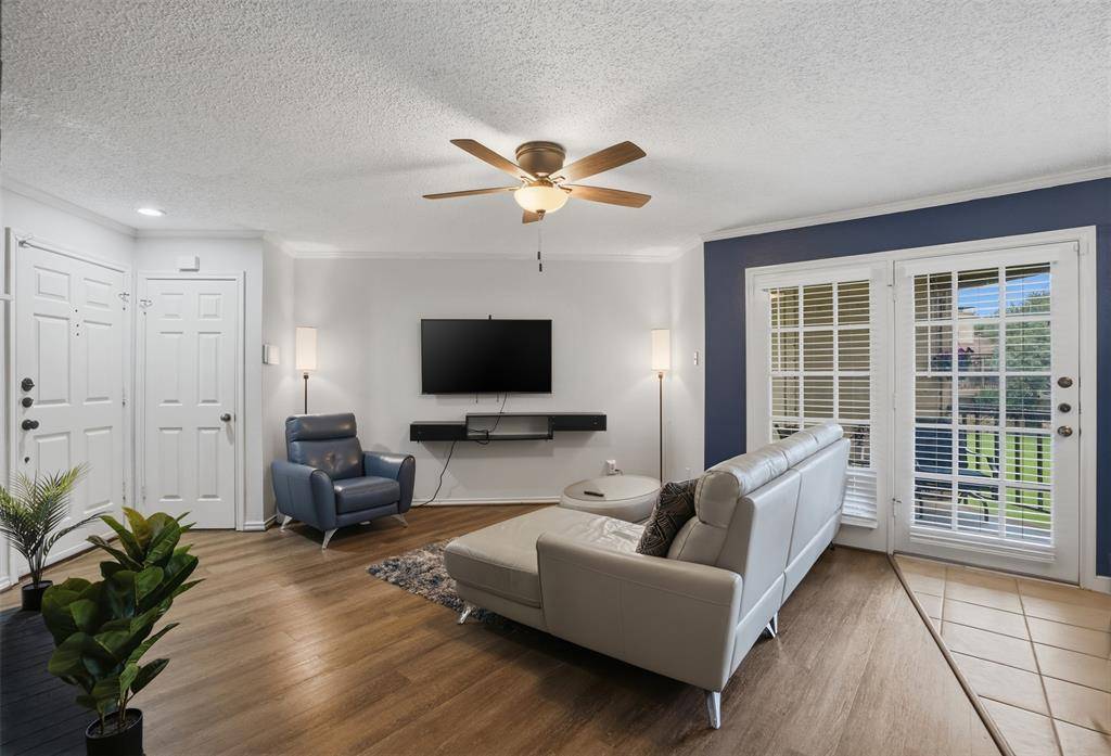 16301 Ledgemont Lane #281, Addison, TX 75001