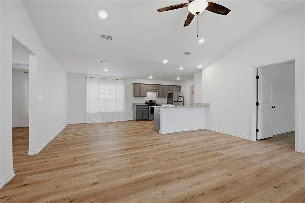 312 Gordonville Road, Gordonville, TX 76245