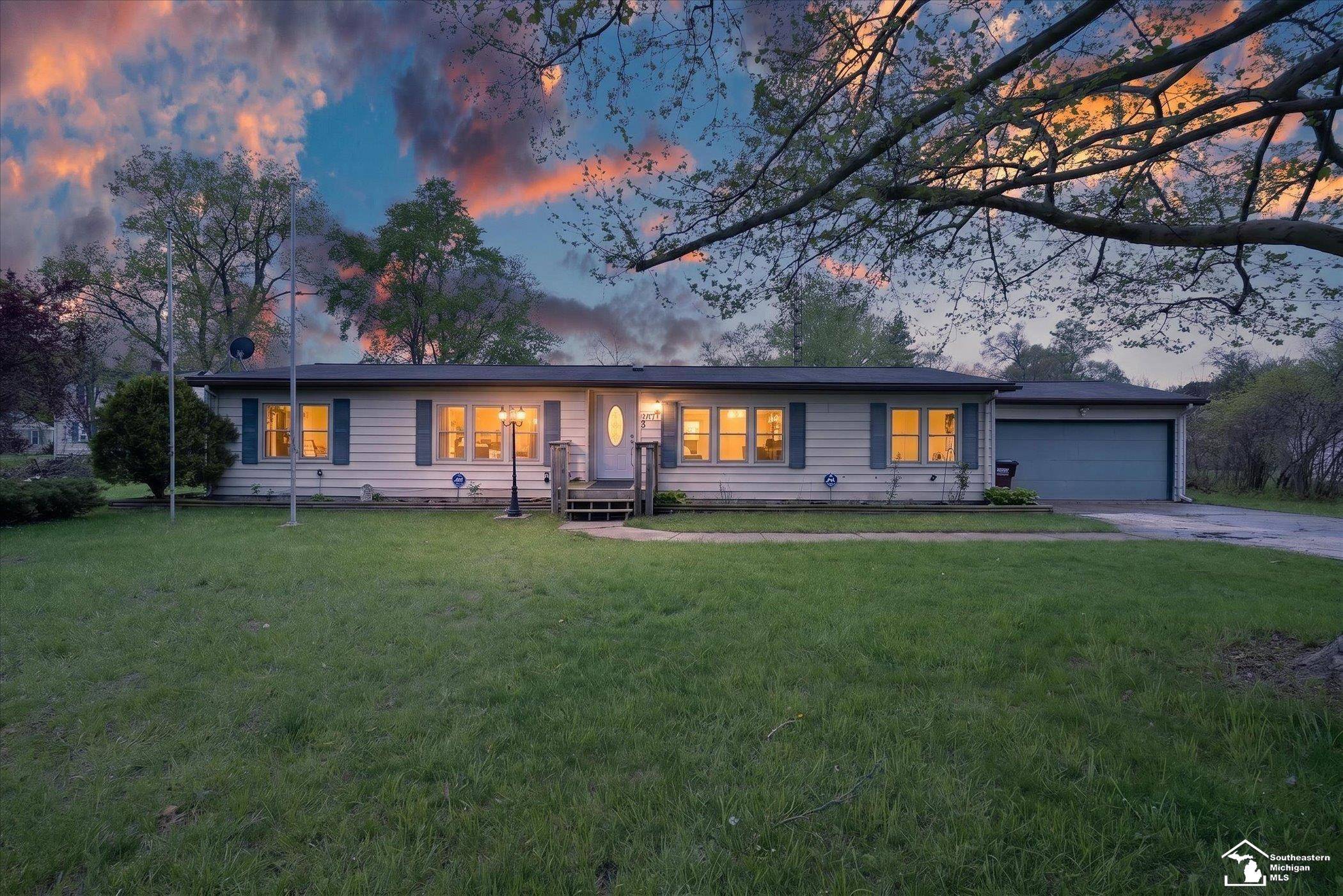 7077 Taylor AVE, Bedford Twp, MI 48182