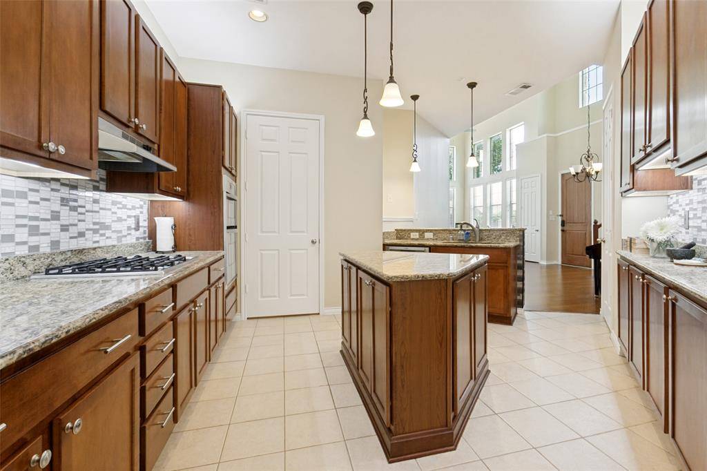 2107 Reflection Pointe, Richardson, TX 75080