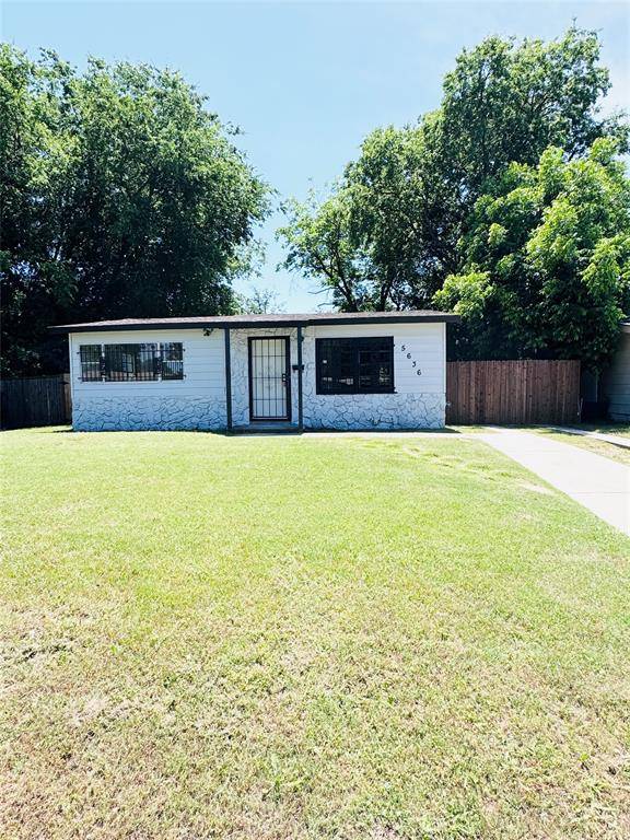 5636 Lester Granger Drive, Fort Worth, TX 76112