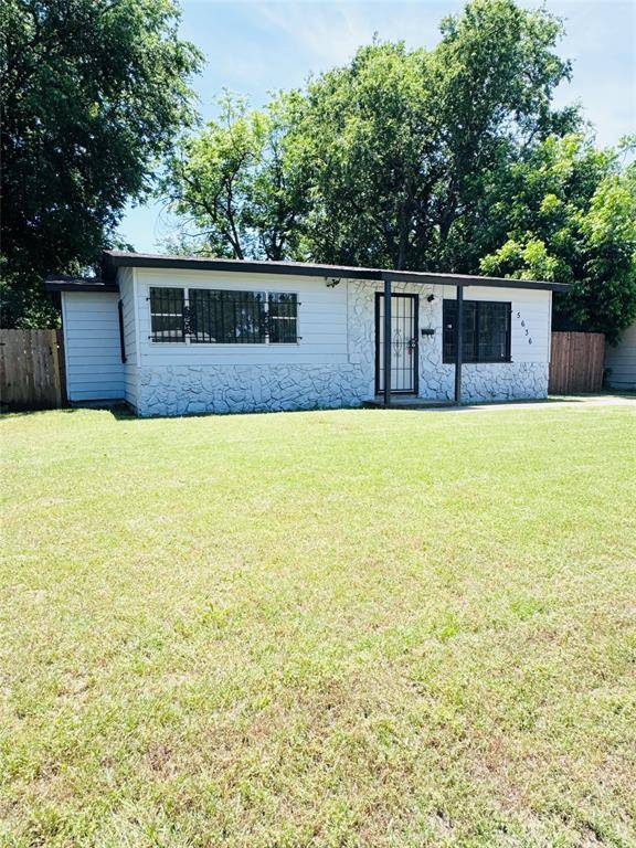 5636 Lester Granger Drive, Fort Worth, TX 76112