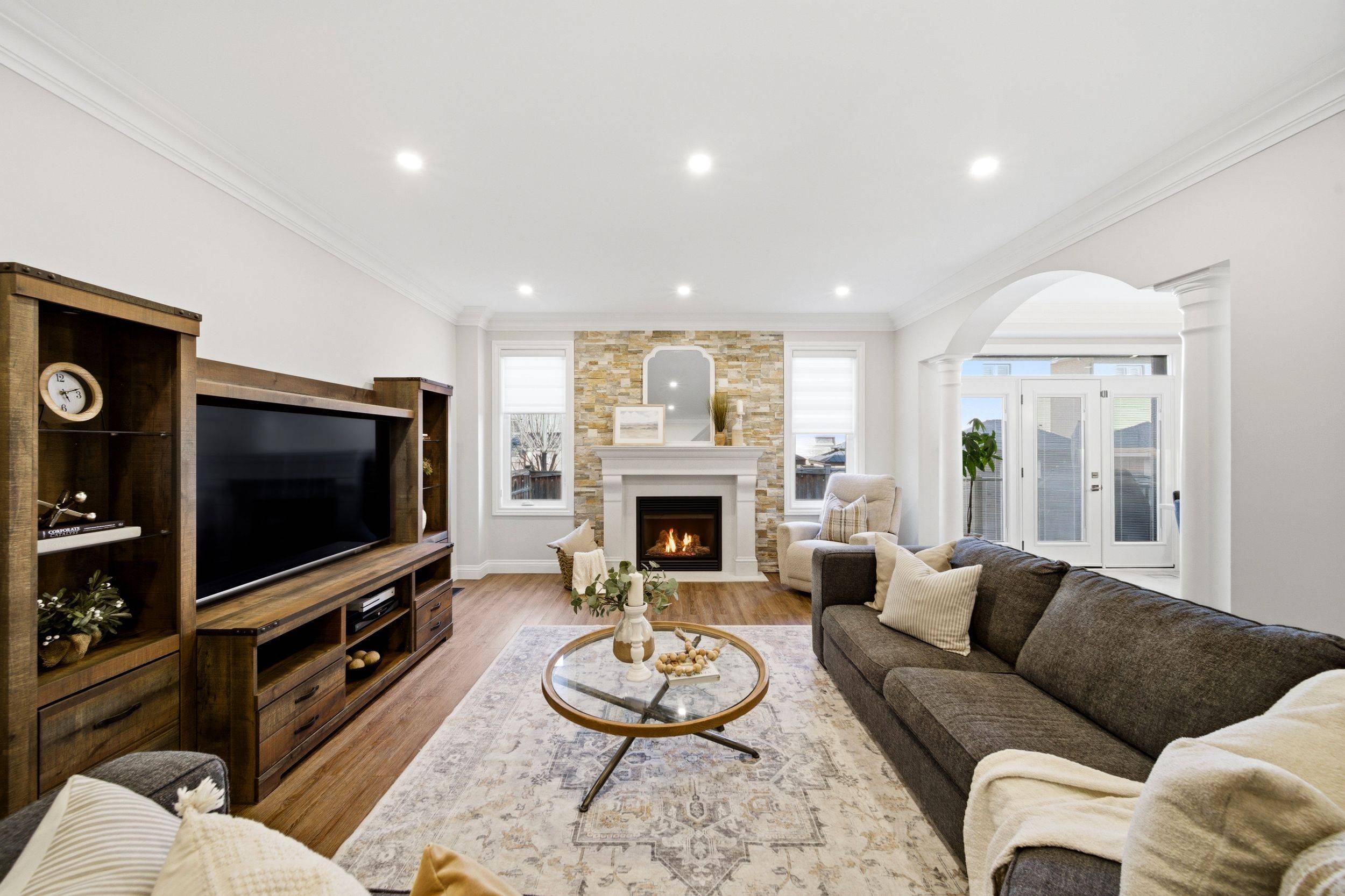 4670 Bracknell RD, Burlington, ON L7M 0E3