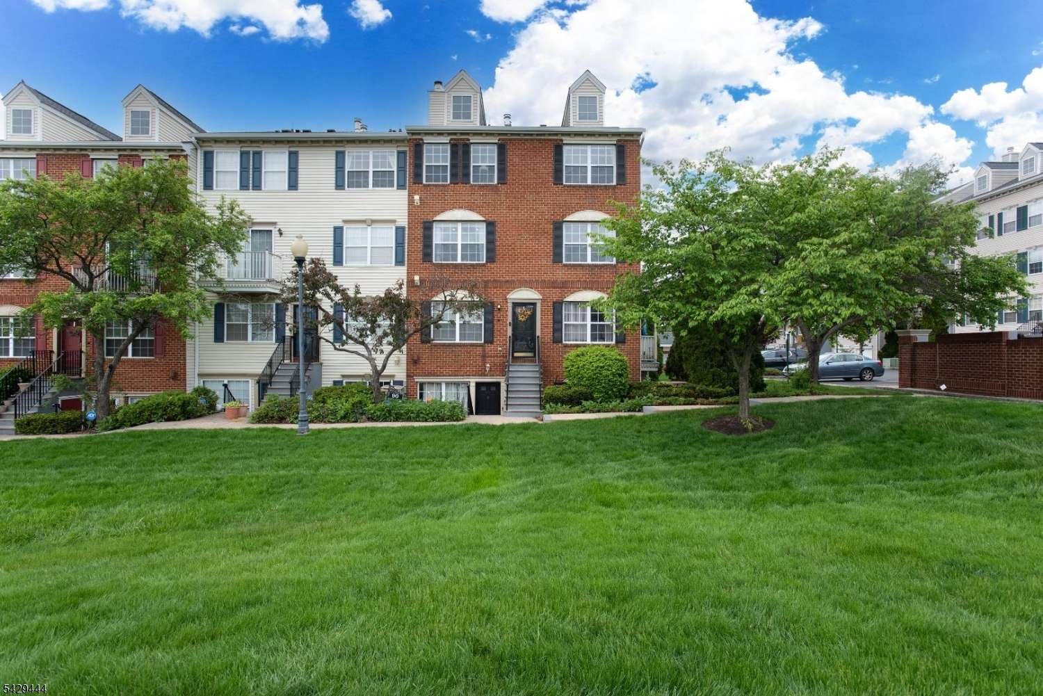 89 Vaughan Dr #89, Newark City, NJ 07103