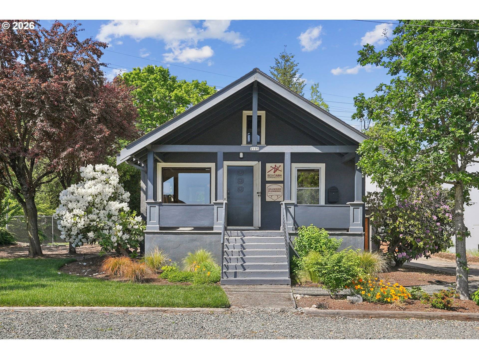 2105 SE OCHOCO ST, Portland, OR 97222